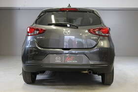 Mazda 2 1.5 l 90 CV M HYBRID 6MT EVOLVE det.13